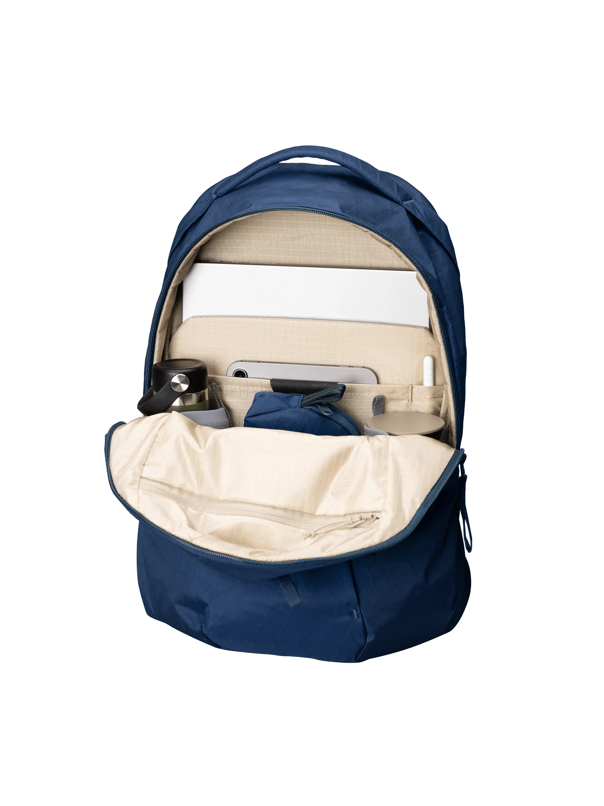Thirteen Daybag - Image 4